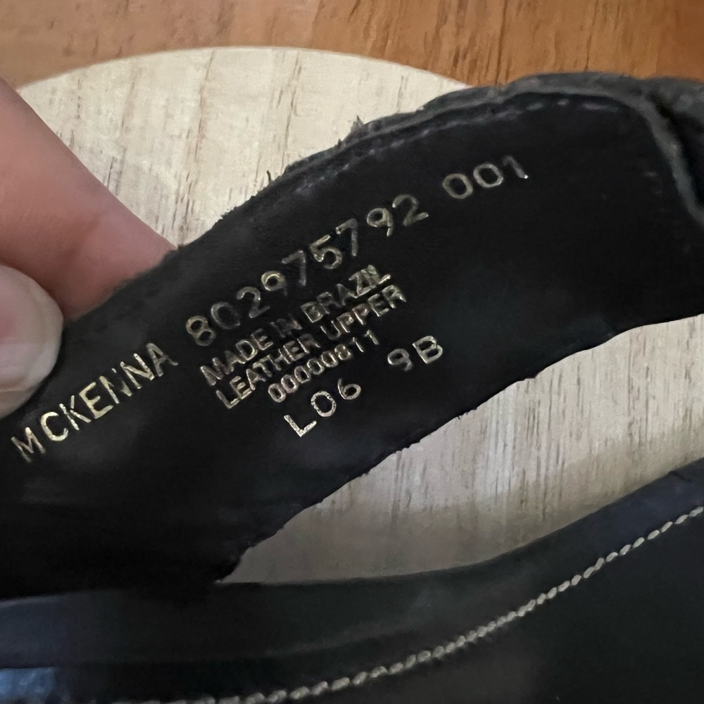 Lauren Ralph Lauren McKenna Wedge
Thong Sandals Black Leather Good Condition - Picture 5 of 11